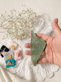 Miniature doll shawl – handknitted 1:12 scale dollhouse accessory