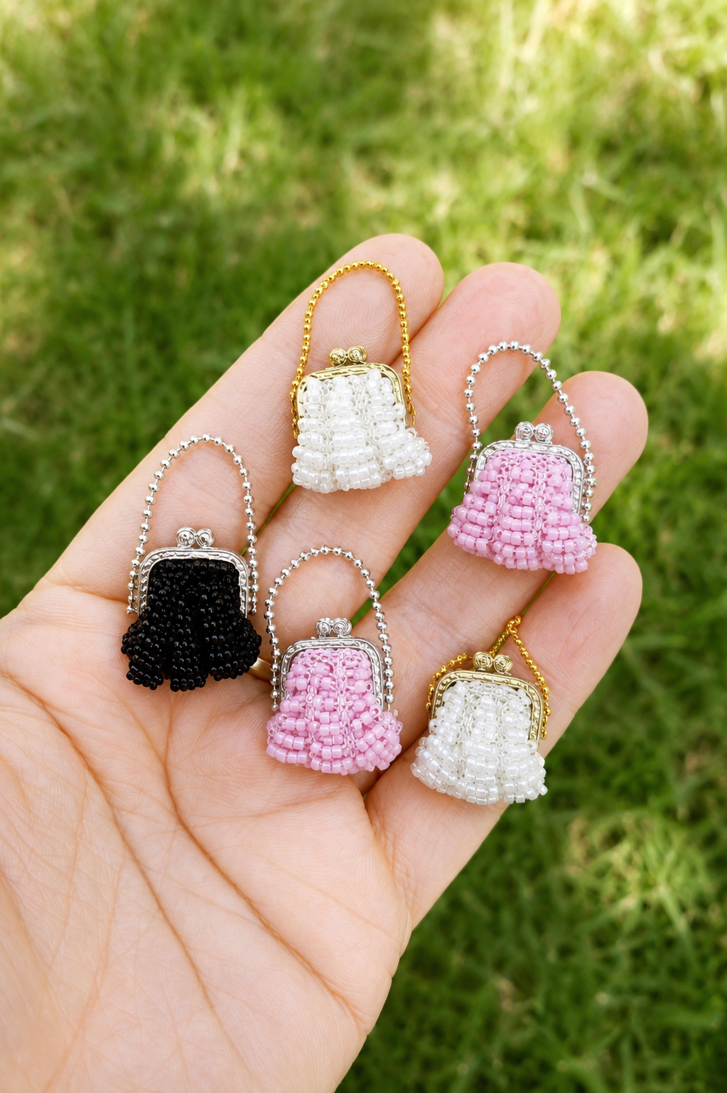 Handmade Dollhouse Miniature Vintage Lady’s Bead Handbag