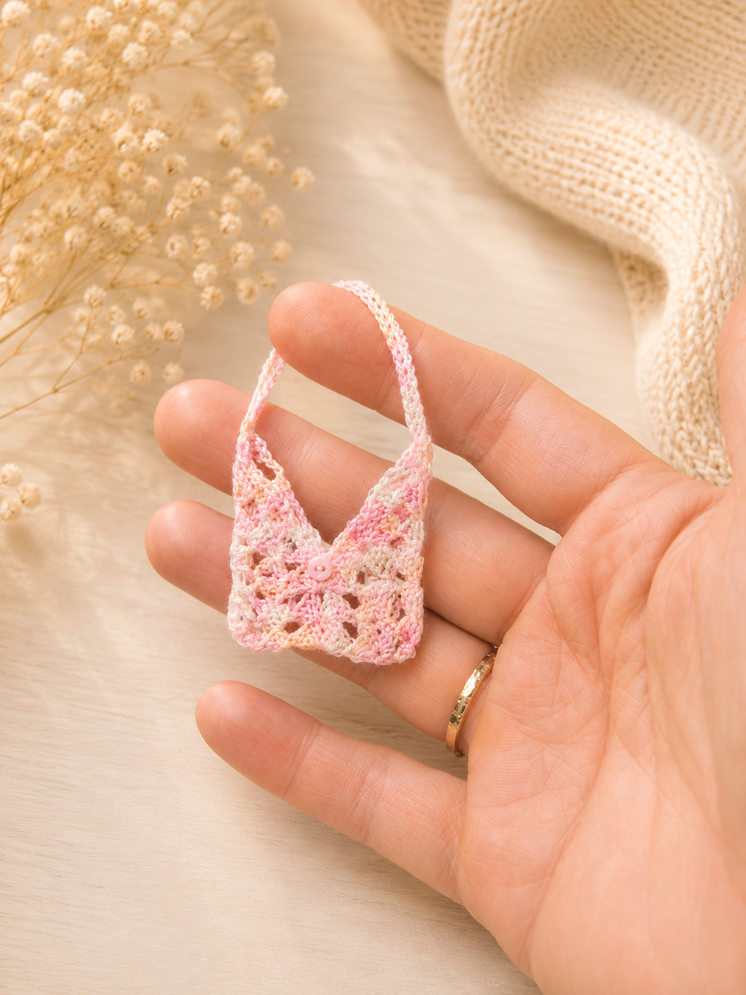 Handmade miniature crochet granny square doll purse in pink – 1:12 scale dollhouse accessory