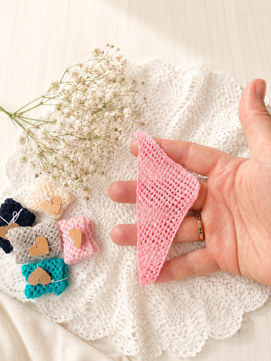 Handknitted miniature doll shawl in dollhouse setting – 1:12 scale