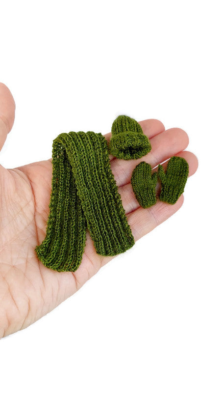    Miniature green wool bobble hat, scarf and mitts in green – handknitted 1:12 dollhouse

