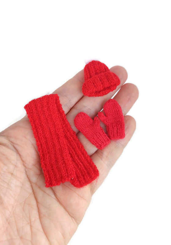  Miniature red wool bobble hat, scarf and mitts set  in red– 1:12 scale dollhouse